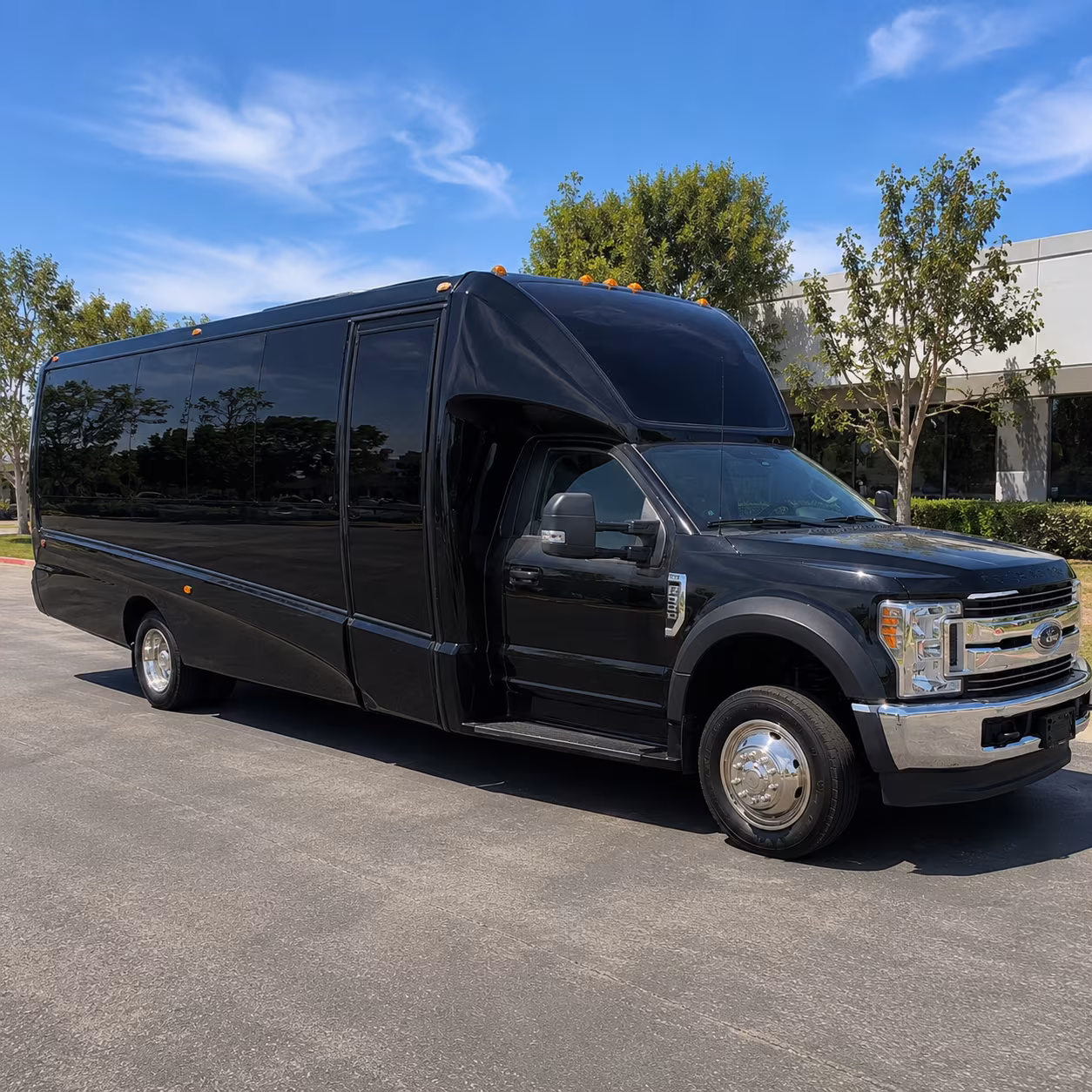 Louisville Birthday, Sweet 16, & Quinceañera Transportation party bus exterior
