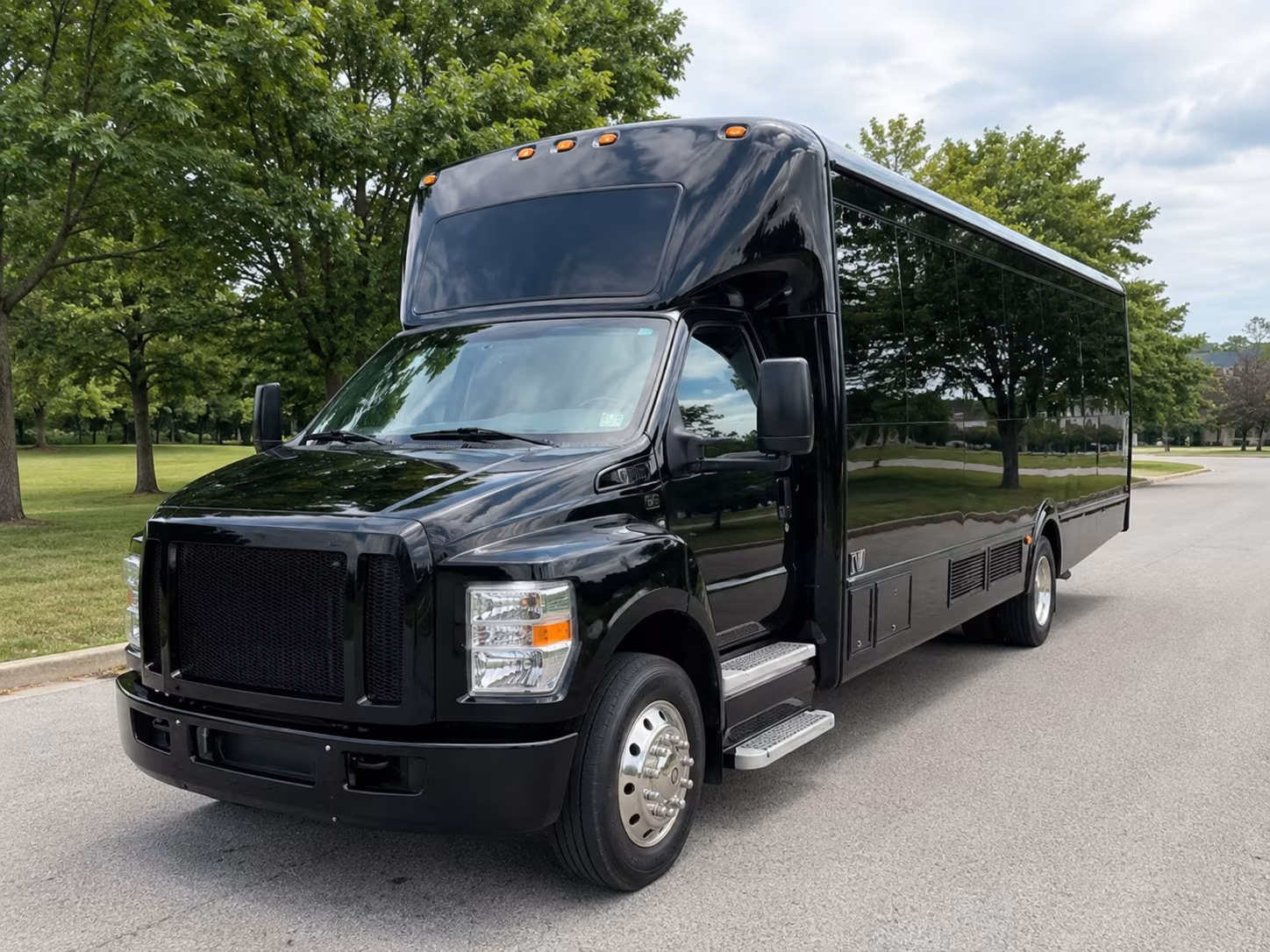 Louisville Concert & Music Festival Transportation party bus exterior