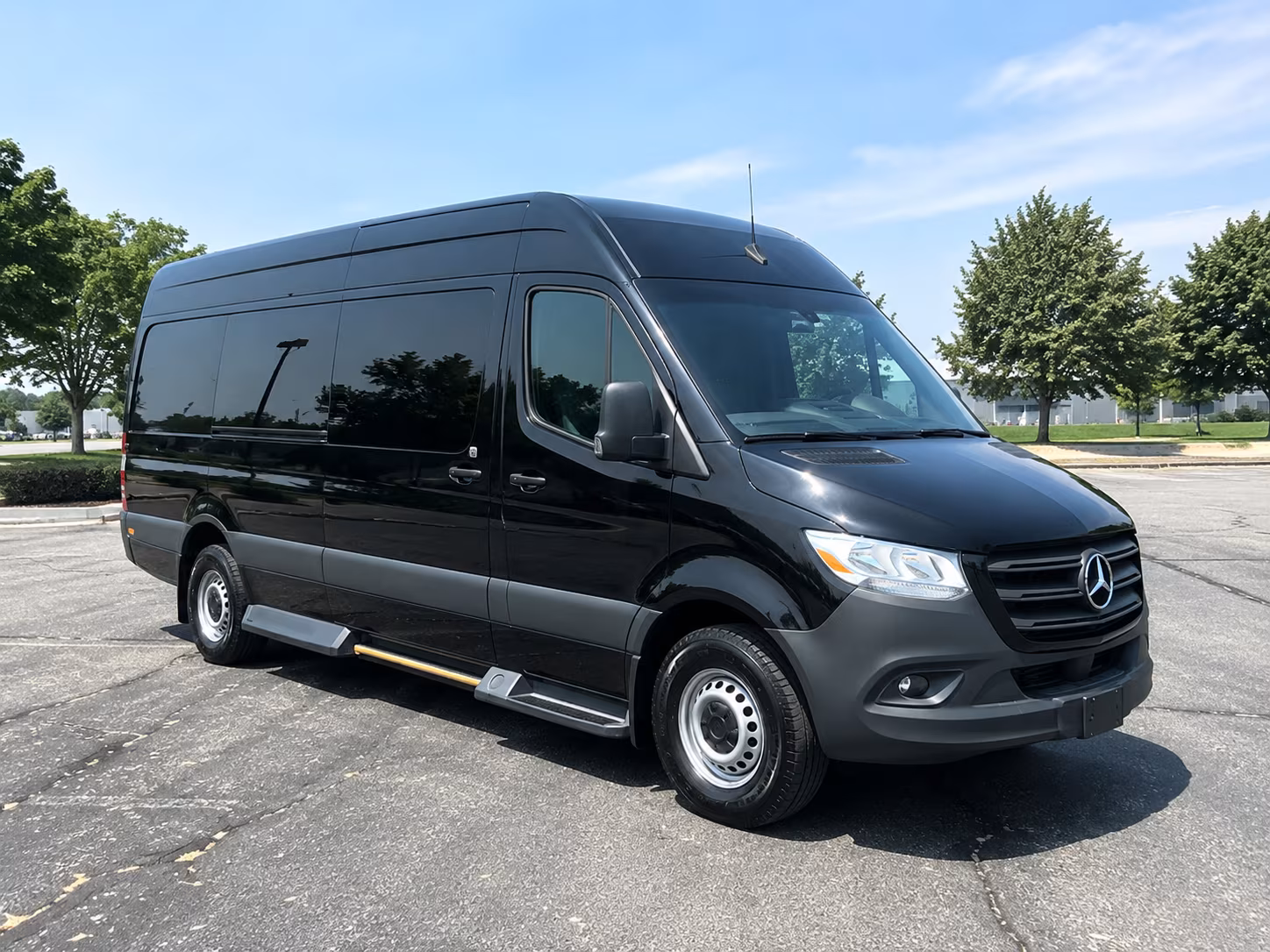 Louisville Corporate Transportation party bus exterior