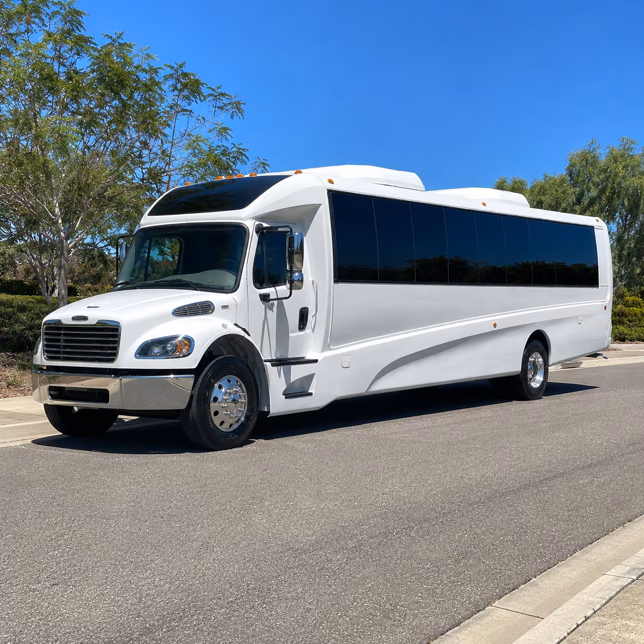 Louisville Corporate Transportation party bus exterior