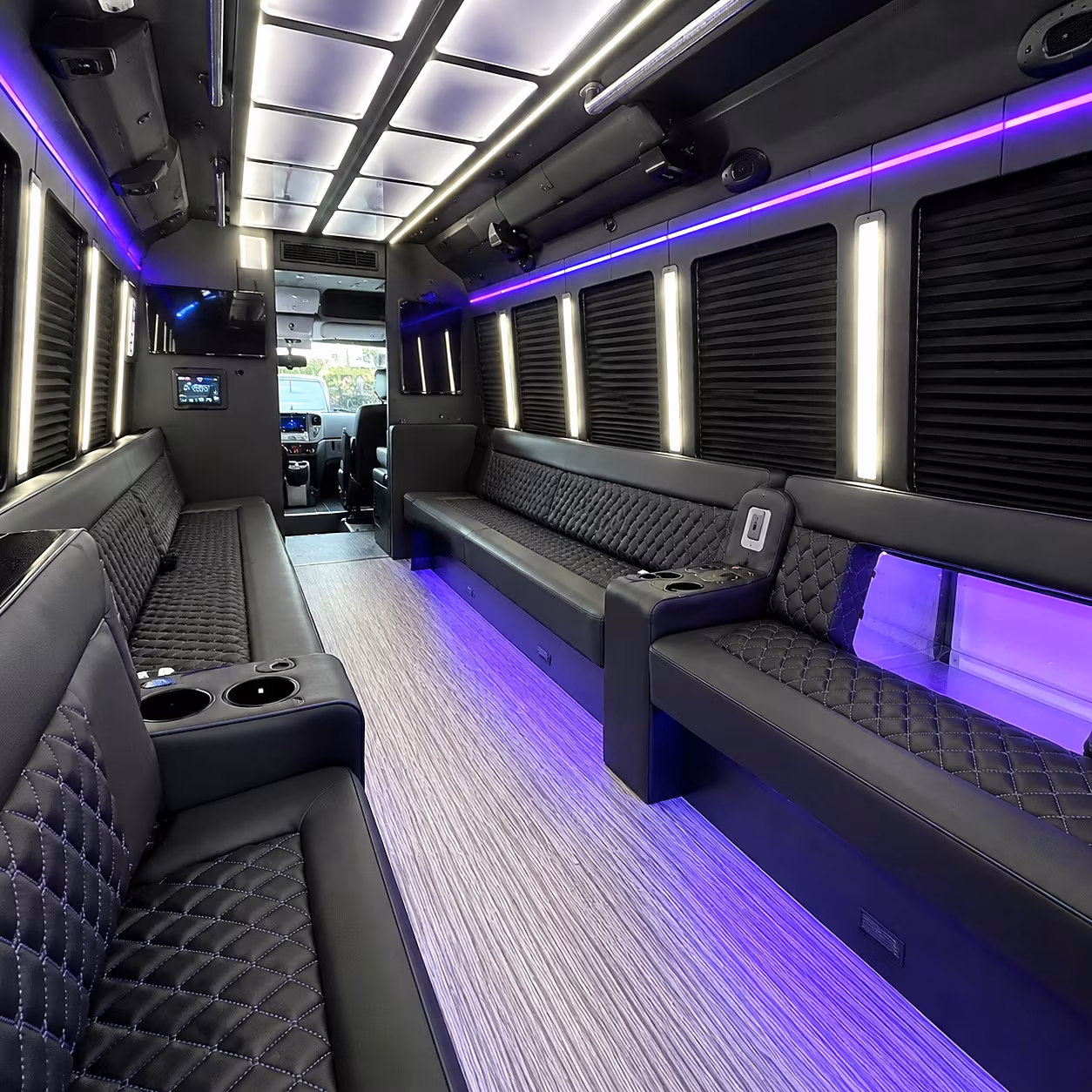 Louisville Prom & Homecoming Transportation onboard seating