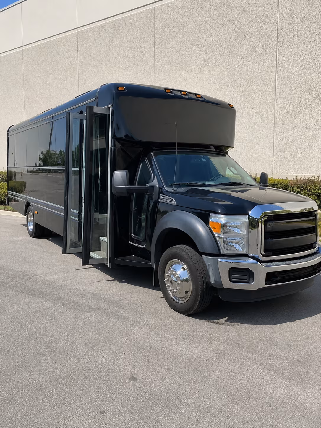 Louisville Winery Tour & Pub Crawl Transportation pickup coordination